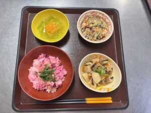 7/21は夏メニュー🌻