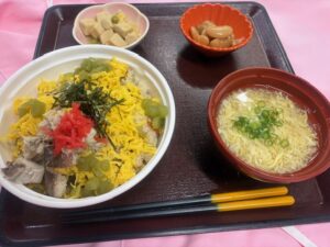 島根県の郷土料理「すもじ」