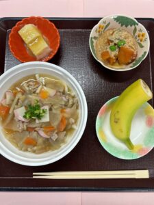 香川県の郷土料理「しっぽくうどん」