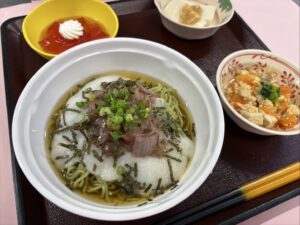 ぶっかけとろろそば　＊調理員にも語らせて！＊